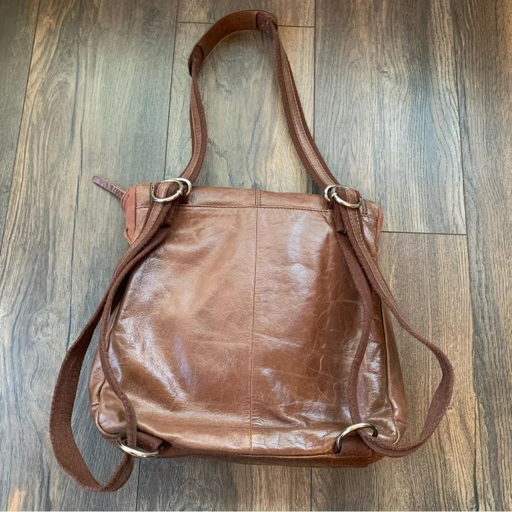 The Sak Ventura Convertible Backpack Shoulder Crossbody Bag Brown Leather